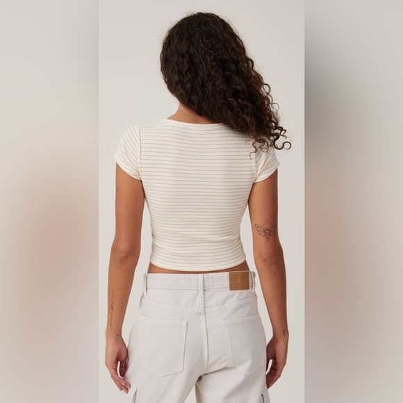 NEW Cotton On Willa Waffle Shirt Sleeve Henley Women’s size Large NWT - Picture 4 of 15